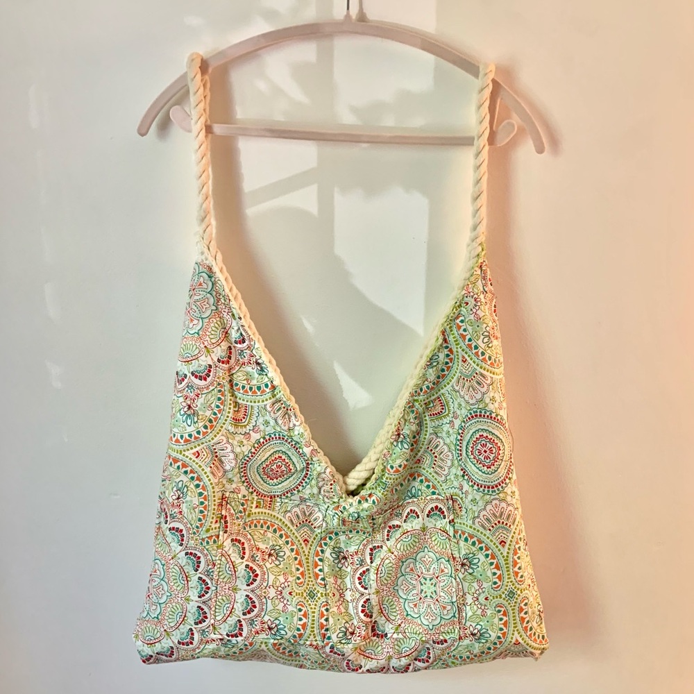 Reversible Crochet Bag - Picture 4 of 7
